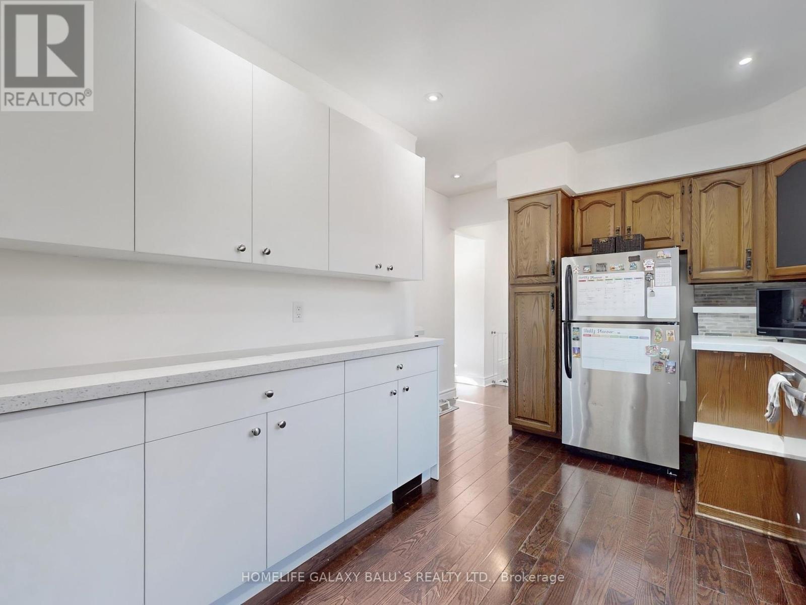28 Ronway Crescent, Toronto, Ontario  M1J 2S2 - Photo 13 - E12464768