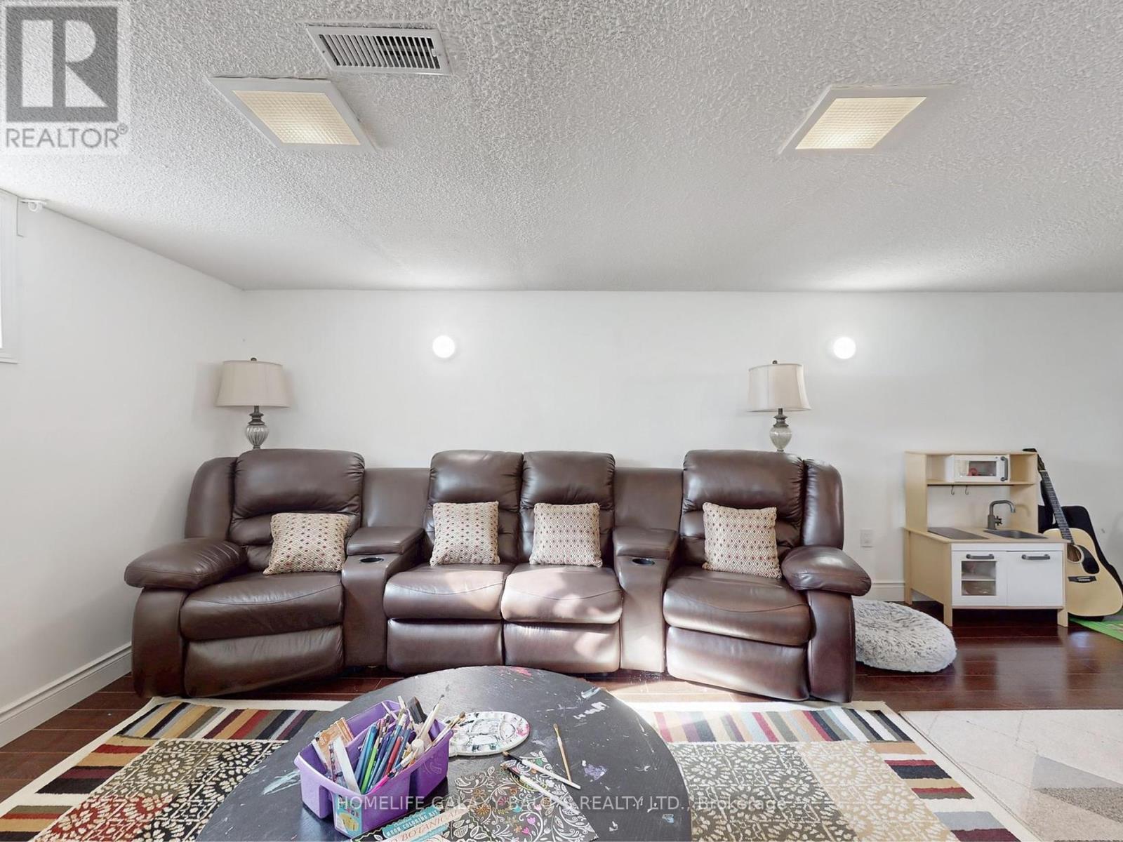 28 Ronway Crescent, Toronto, Ontario  M1J 2S2 - Photo 32 - E12464768