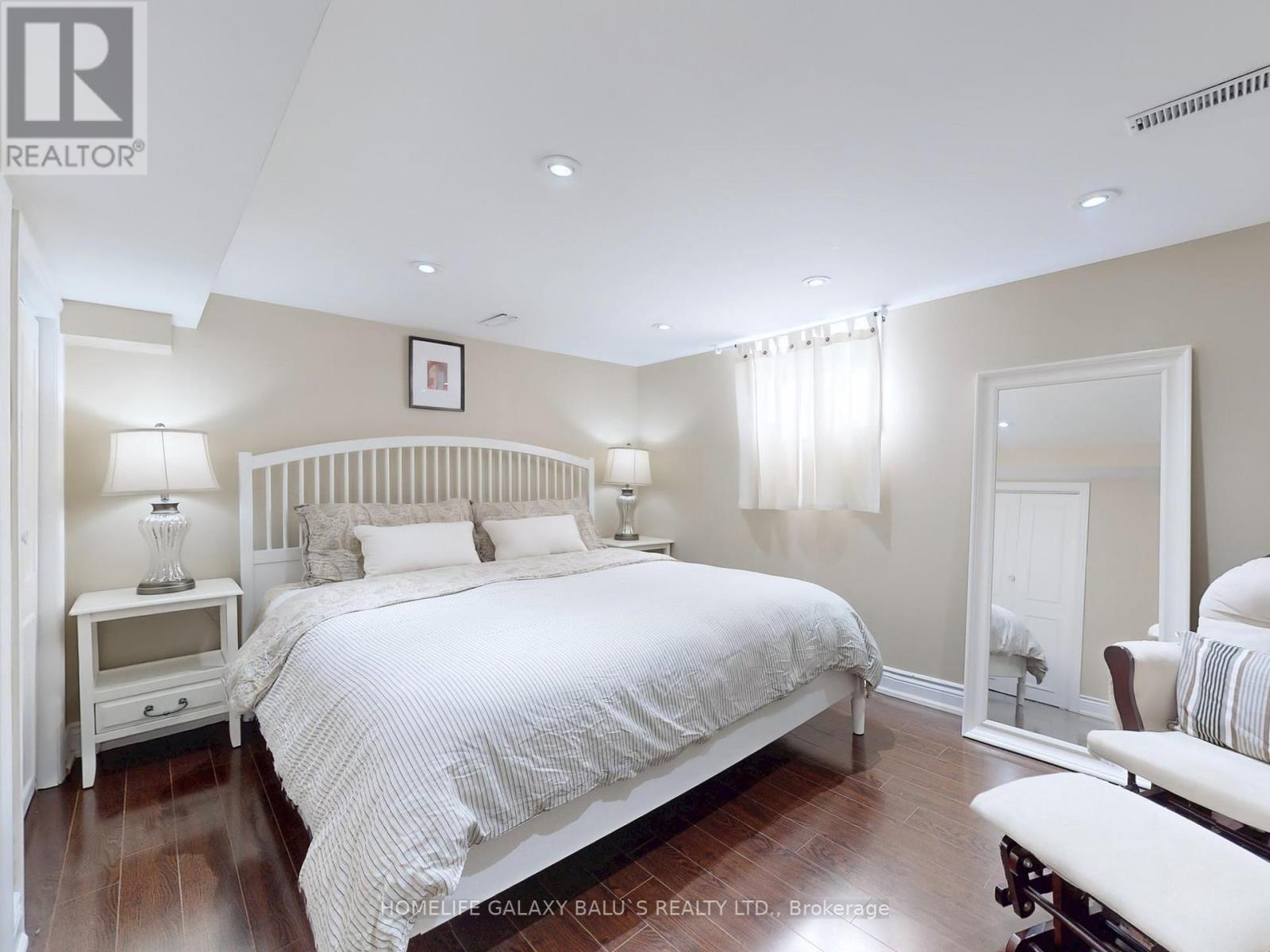 28 Ronway Crescent, Toronto, Ontario  M1J 2S2 - Photo 38 - E12464768