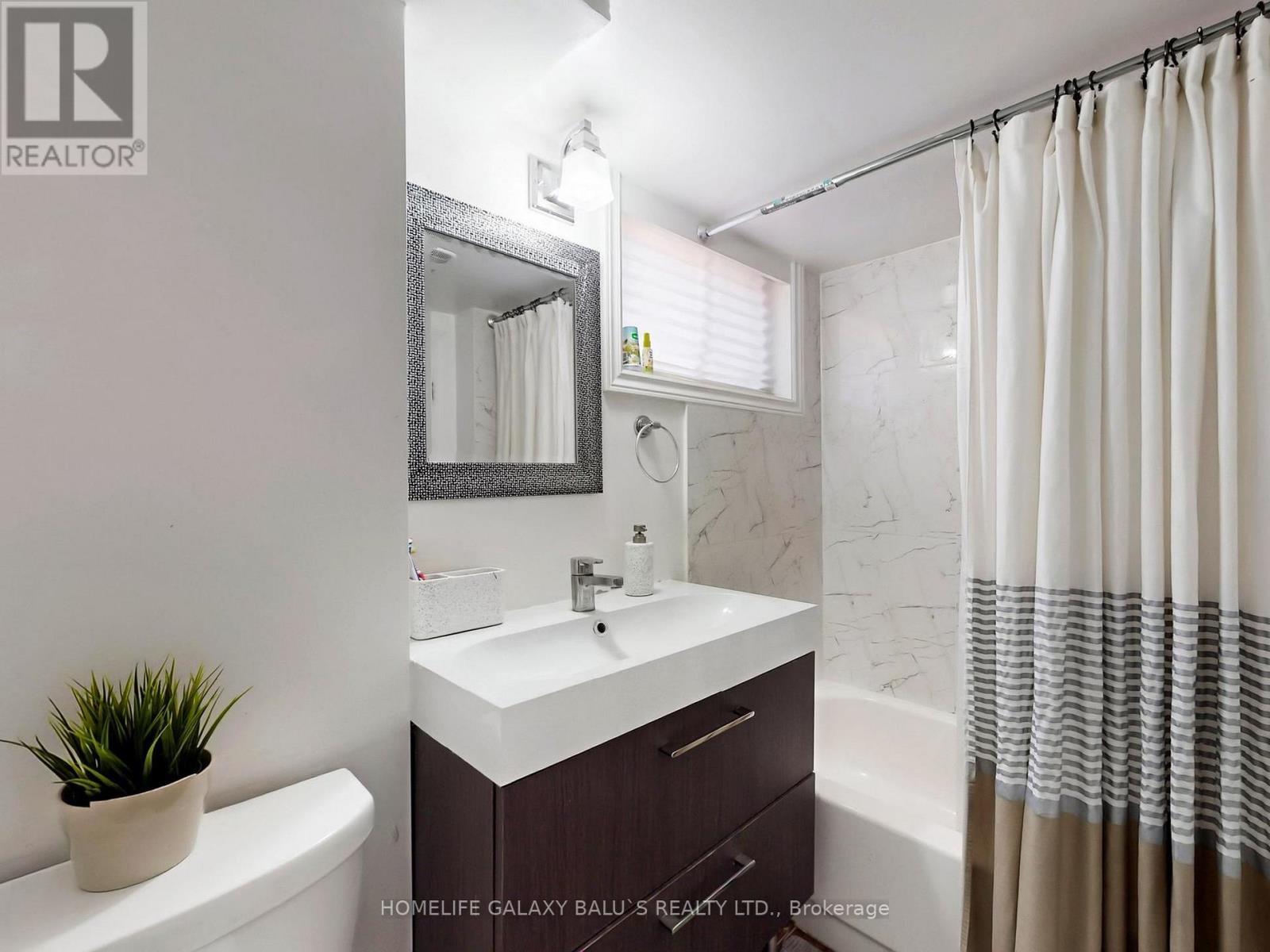 28 Ronway Crescent, Toronto, Ontario  M1J 2S2 - Photo 41 - E12464768