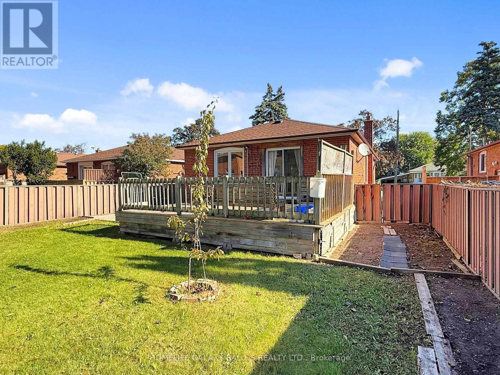 28 Ronway Crescent, Toronto, Ontario  M1J 2S2 - Photo 47 - E12464768