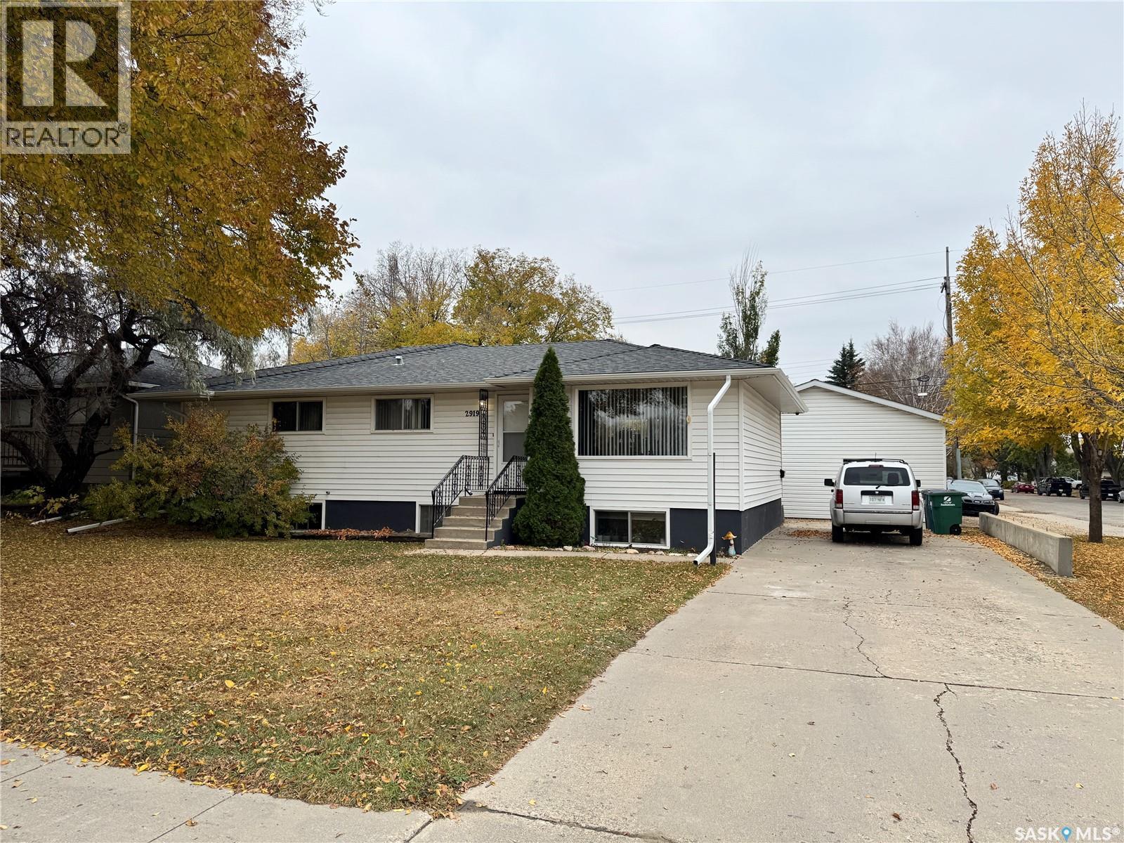 2919 20th STREET W, saskatoon, Saskatchewan