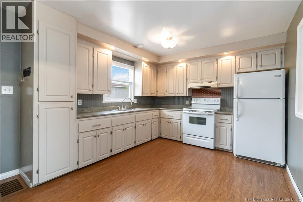 663 Principale Road, Memramcook, New Brunswick  E4K 2R8 - Photo 5 - NB128435
