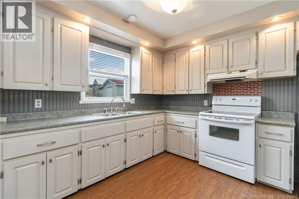 663 Principale Road, Memramcook, New Brunswick  E4K 2R8 - Photo 6 - NB128435
