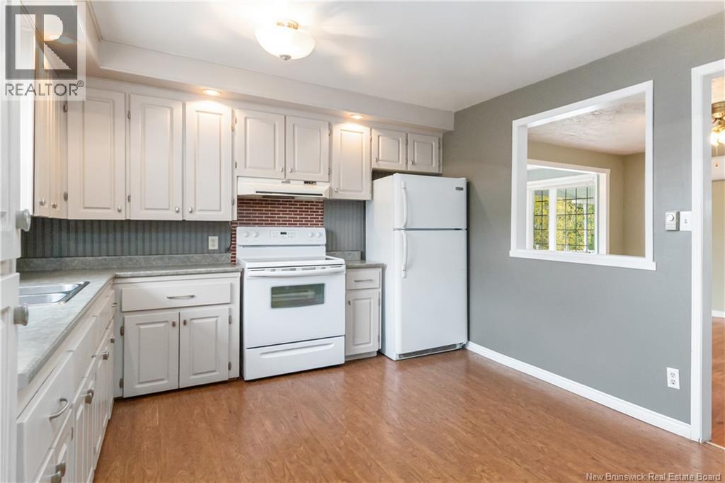 663 Principale Road, Memramcook, New Brunswick  E4K 2R8 - Photo 8 - NB128435