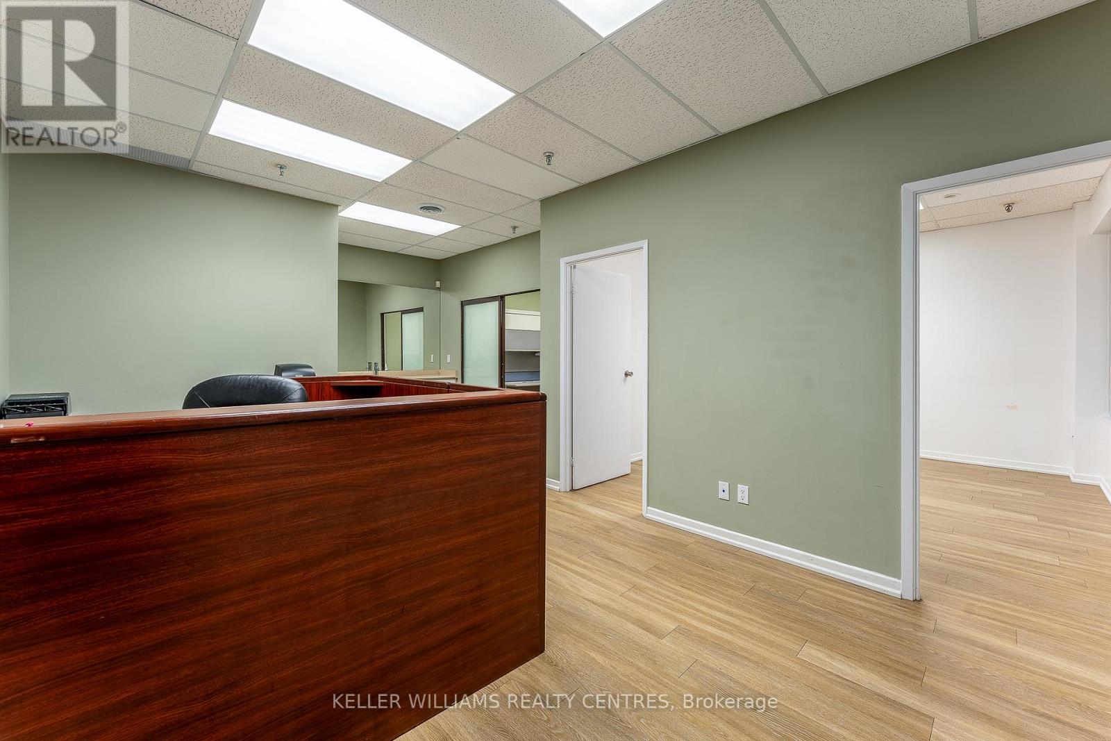 14 - 570 Hood Road, Markham, Ontario  L3R 4G7 - Photo 2 - N12464750