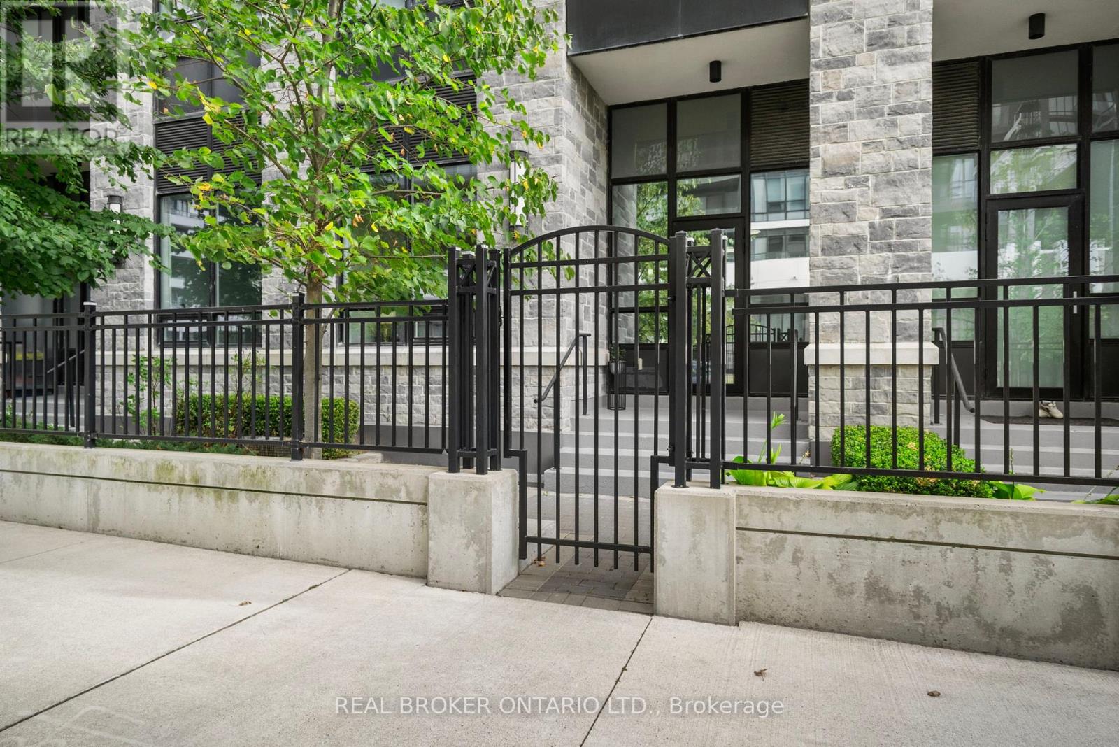 110 - 15 Water Walk Drive, Markham, Ontario  L6G 0G2 - Photo 25 - N12464756