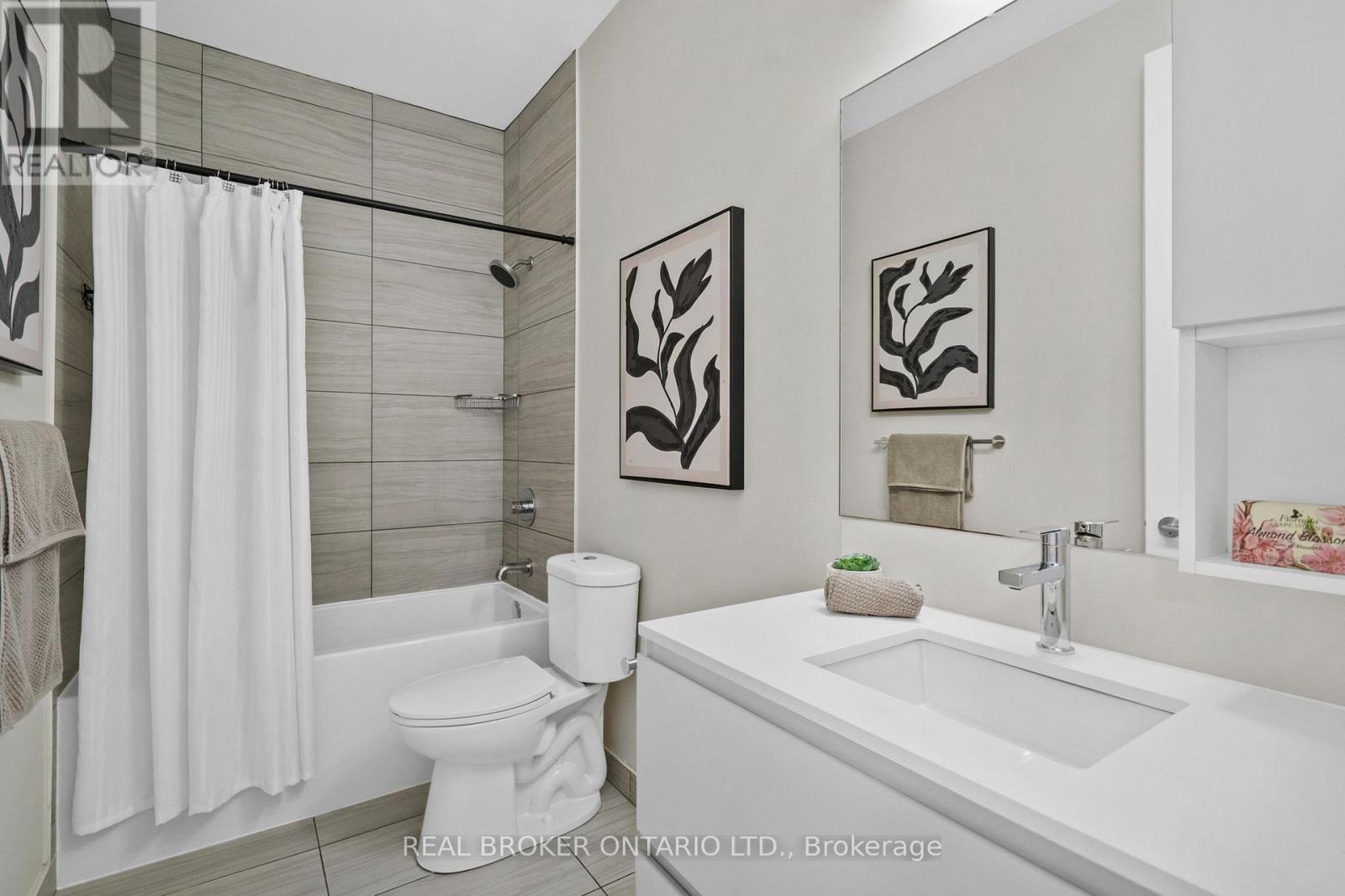 110 - 15 Water Walk Drive, Markham, Ontario  L6G 0G2 - Photo 27 - N12464756