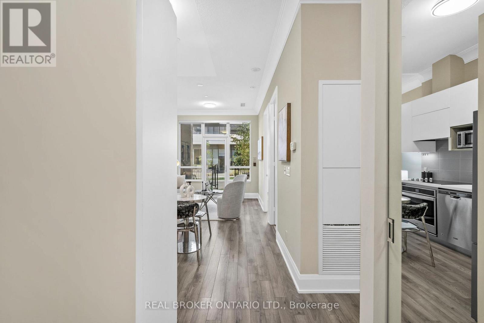 110 - 15 Water Walk Drive, Markham, Ontario  L6G 0G2 - Photo 4 - N12464756