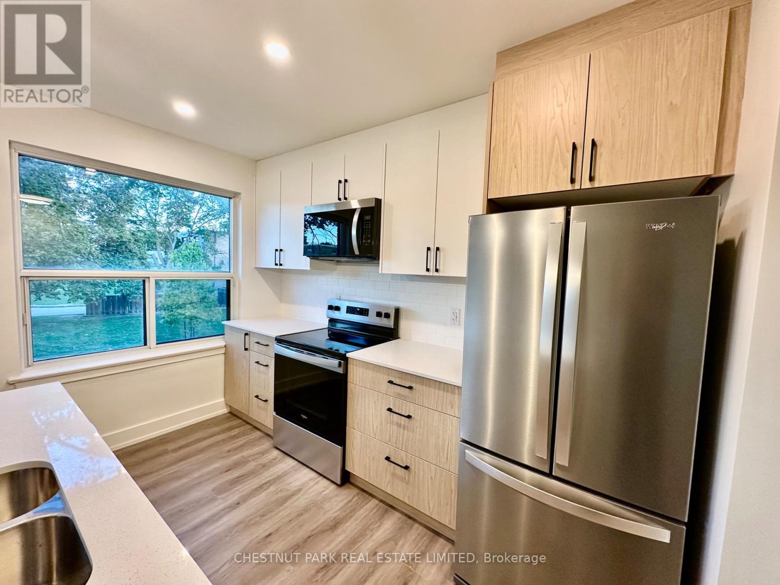 4 - 11 WINGREEN COURT, Toronto, Ontario