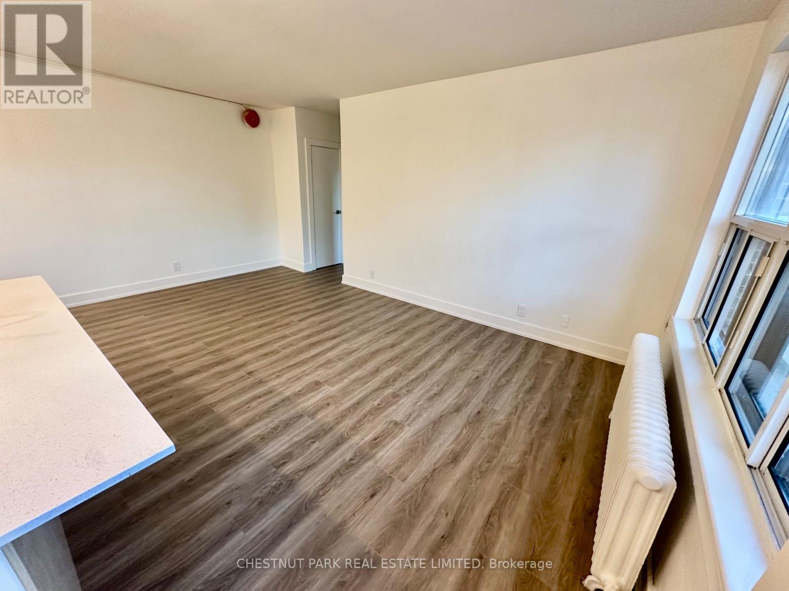 4 - 11 Wingreen Court, Toronto, Ontario  M3B 1B9 - Photo 9 - C12461715