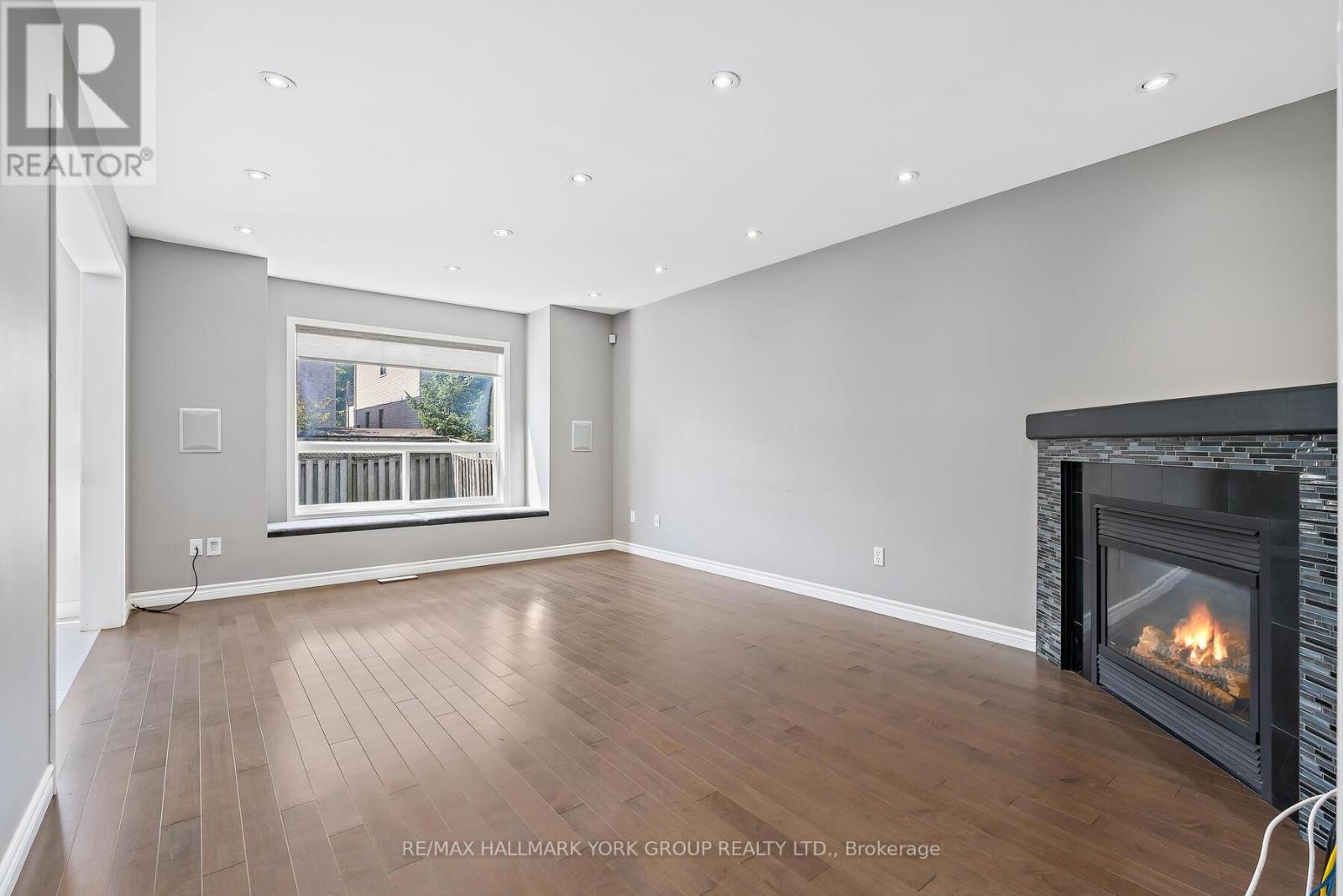 5562 Broadpath Gate, Mississauga, Ontario  L5M 6M4 - Photo 11 - W12464770