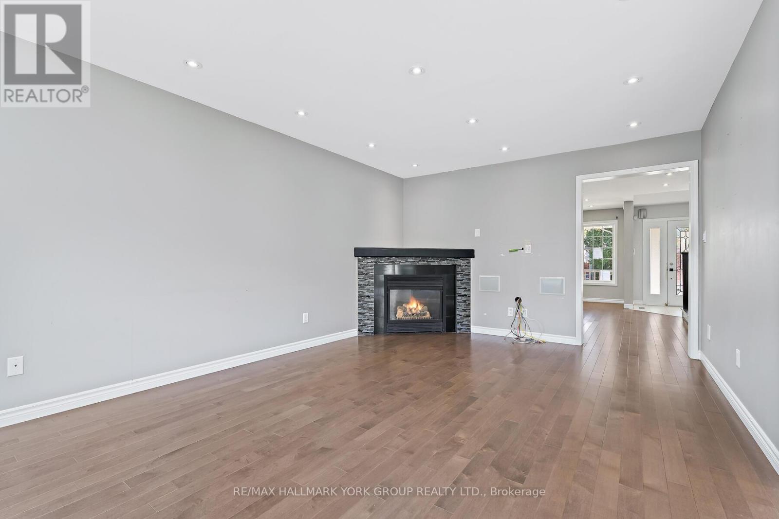 5562 Broadpath Gate, Mississauga, Ontario  L5M 6M4 - Photo 12 - W12464770