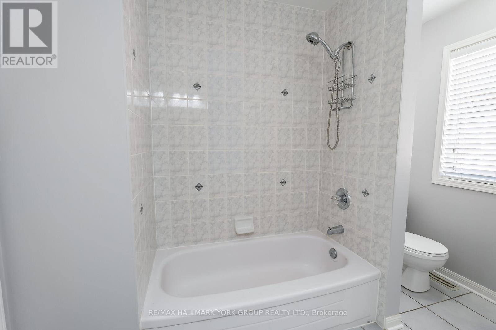5562 Broadpath Gate, Mississauga, Ontario  L5M 6M4 - Photo 29 - W12464770