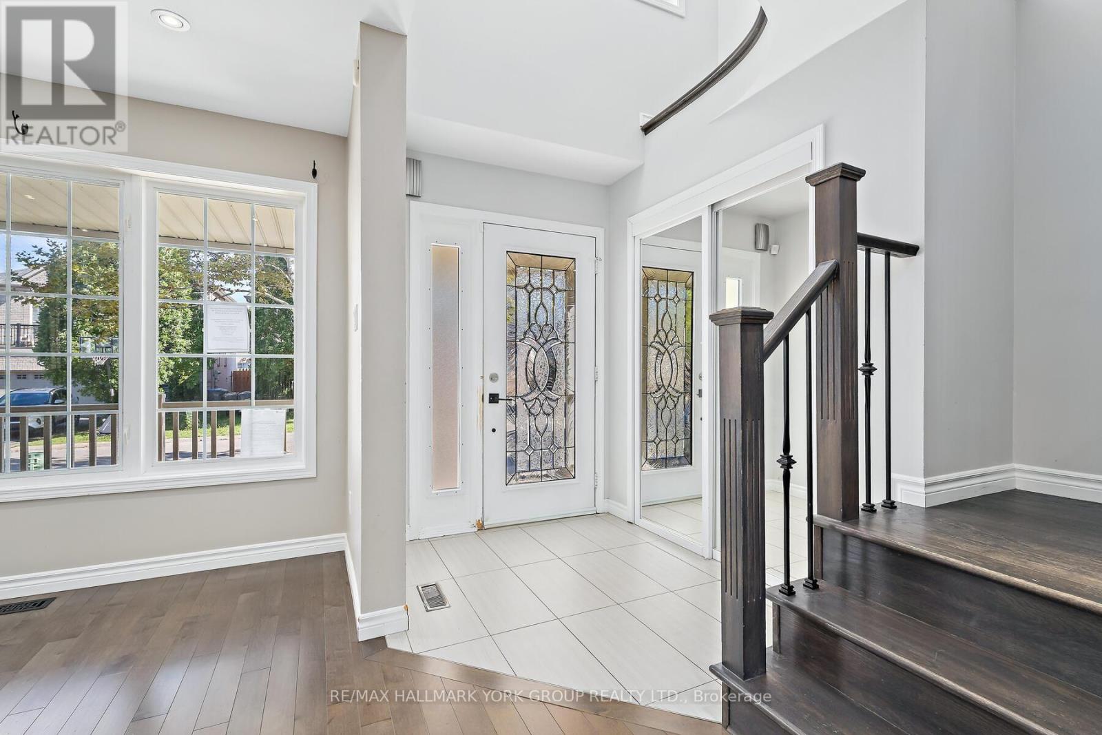5562 Broadpath Gate, Mississauga, Ontario  L5M 6M4 - Photo 6 - W12464770