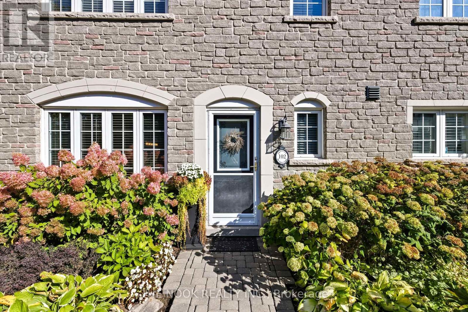102 - 1995 ROYAL ROAD, Pickering, Ontario