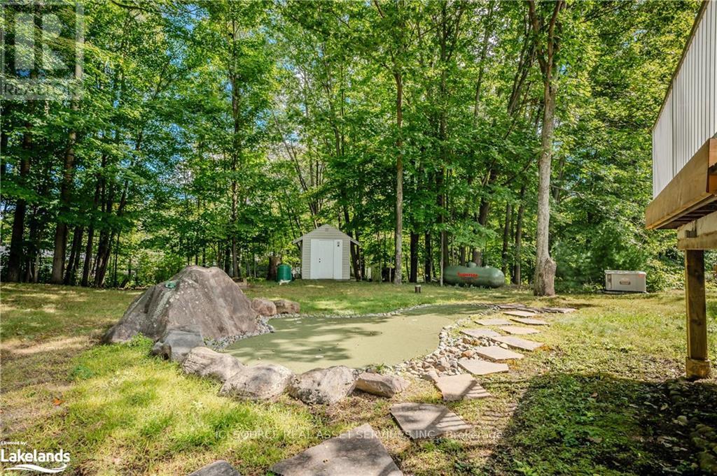 9 Indian Crescent, Muskoka Lakes, Ontario  P0B 1J0 - Photo 15 - X12464758