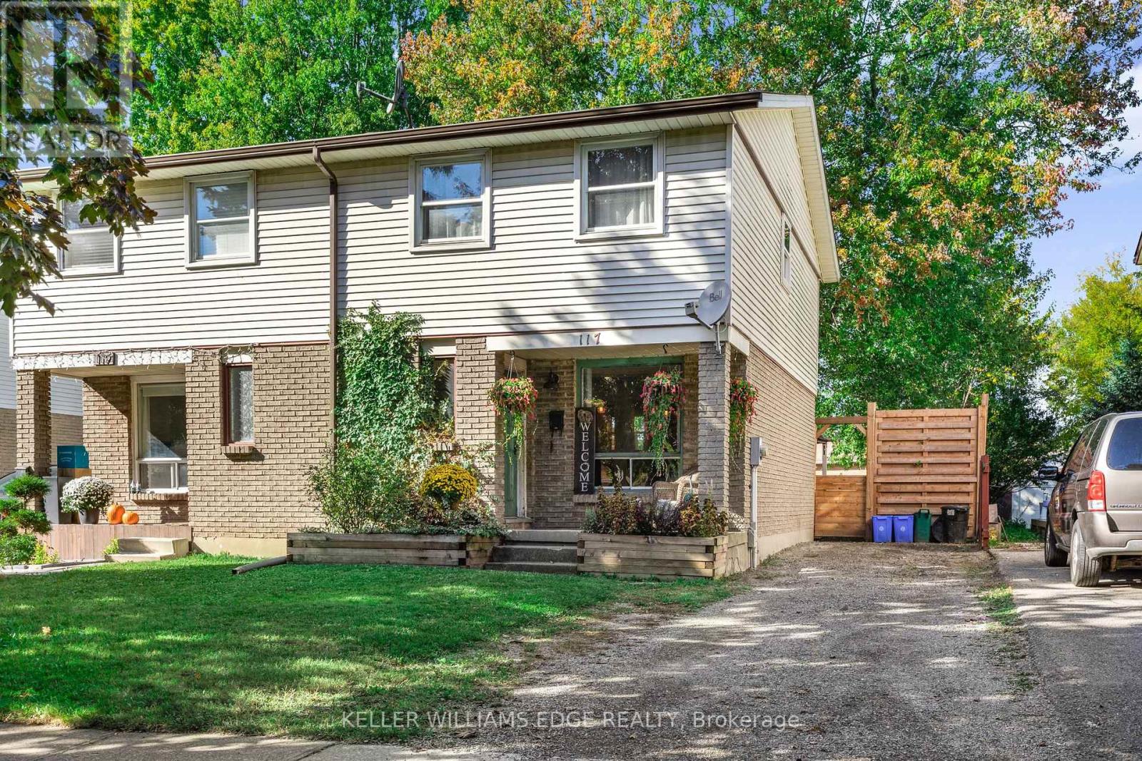 117 GRAYSTONE CRESCENT, Welland, Ontario