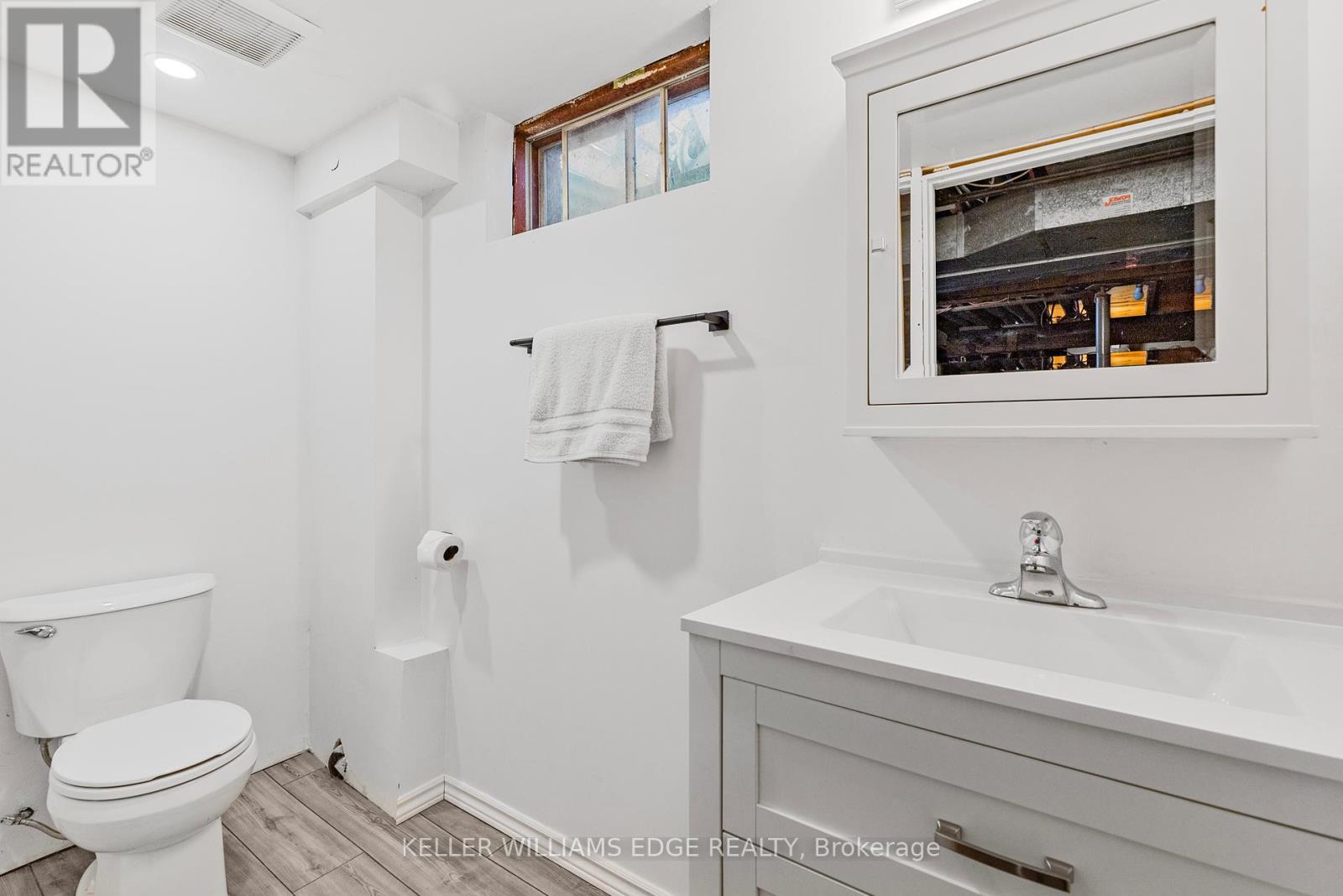 117 Graystone Crescent, Welland, Ontario  L3C 6G6 - Photo 21 - X12464762