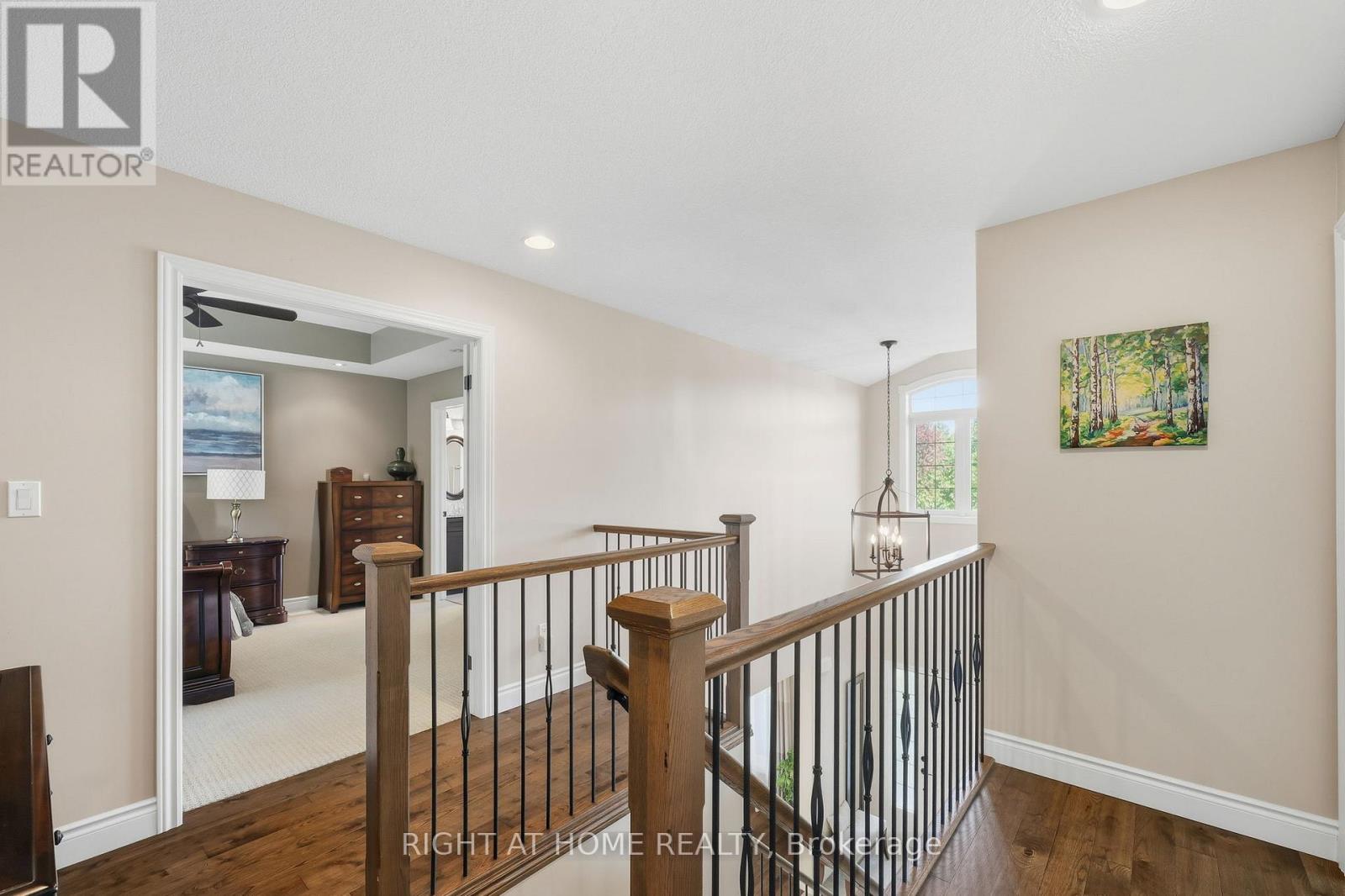35 Caverhill Crescent, Middlesex Centre, Ontario  N0L 1R0 - Photo 25 - X12464772