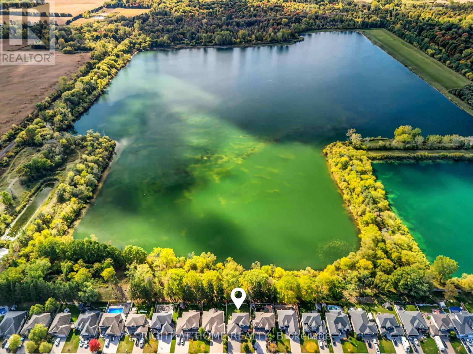 35 Caverhill Crescent, Middlesex Centre, Ontario  N0L 1R0 - Photo 49 - X12464772
