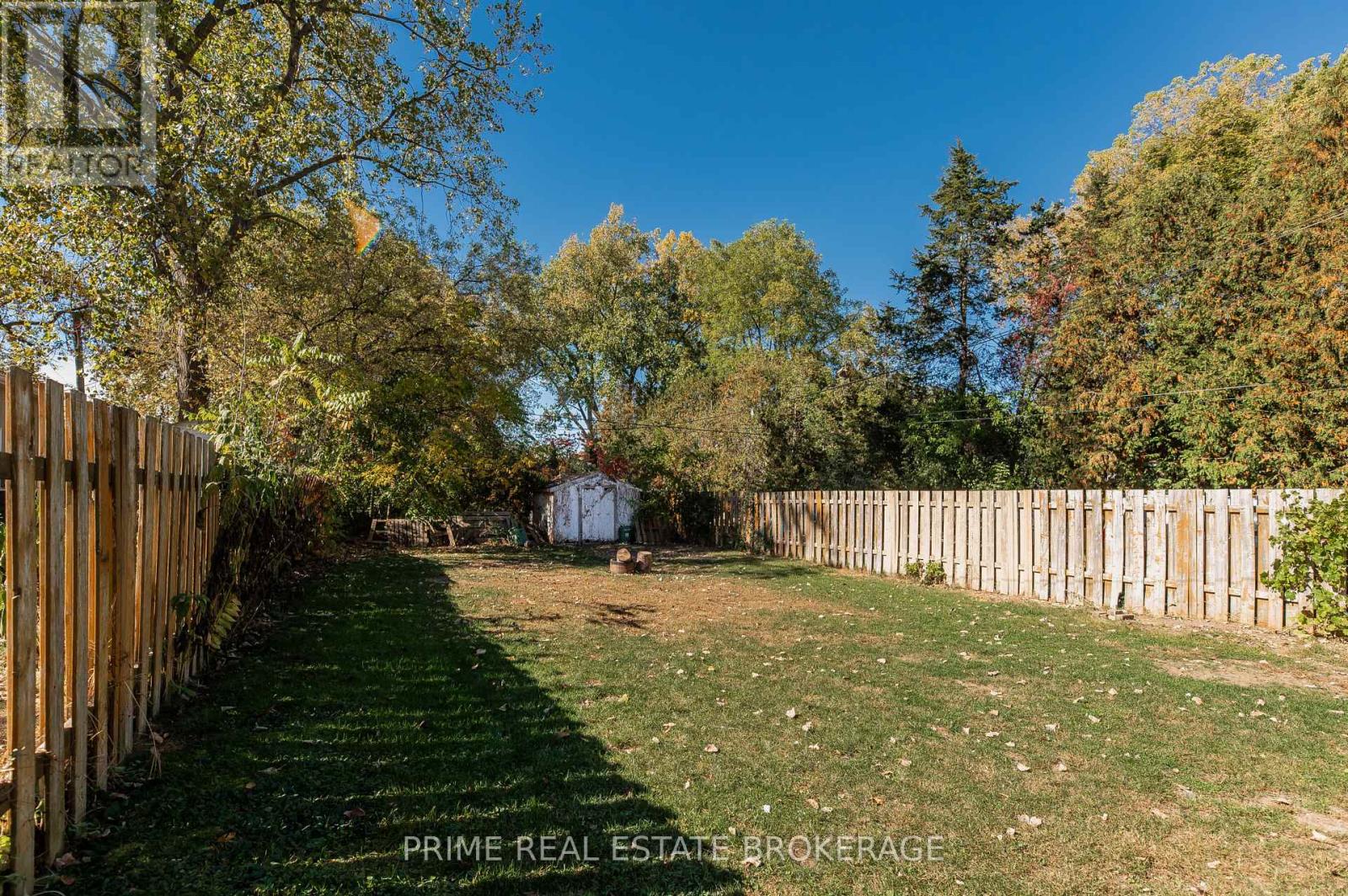 219 Emerson Avenue, London South, Ontario  N5Z 3L5 - Photo 30 - X12464789