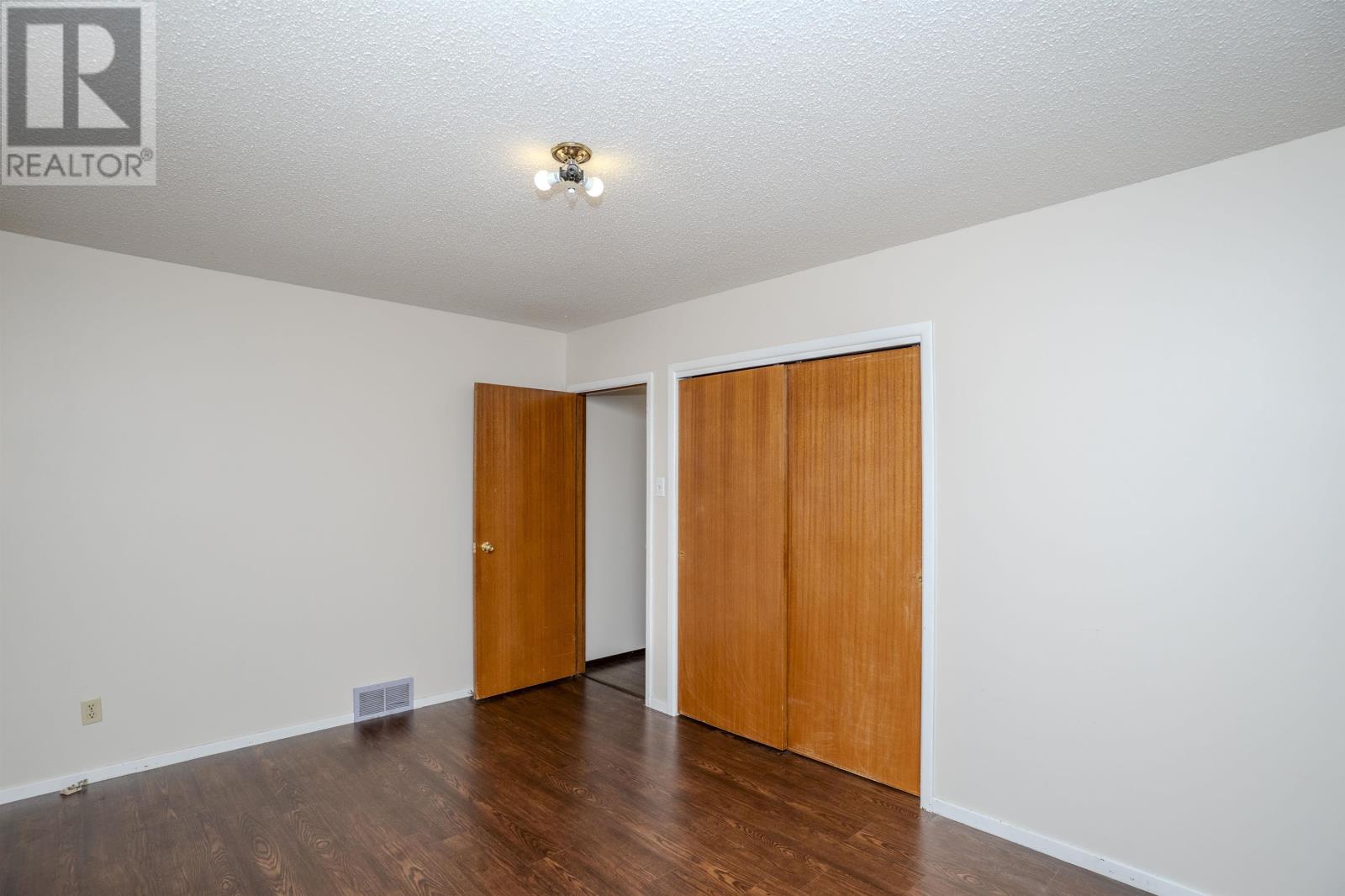 807 Superior Ave, Thunder  Bay, Ontario  P7A 6K3 - Photo 13 - TB253117