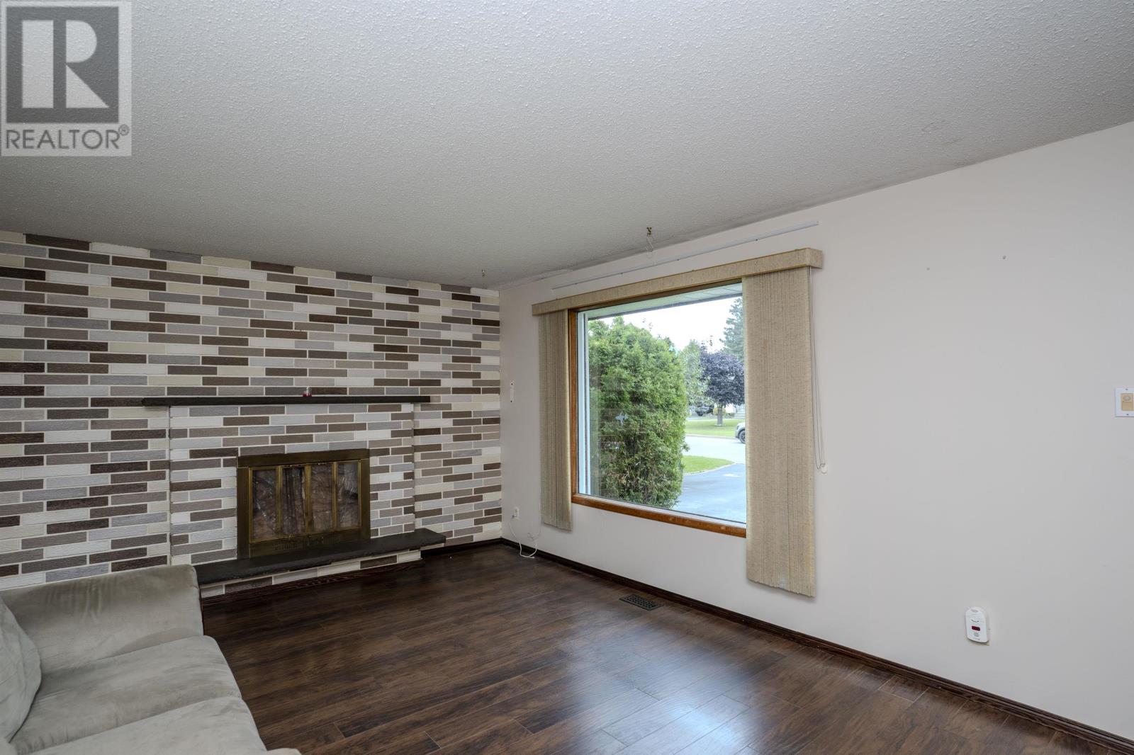 807 Superior Ave, Thunder  Bay, Ontario  P7A 6K3 - Photo 5 - TB253117