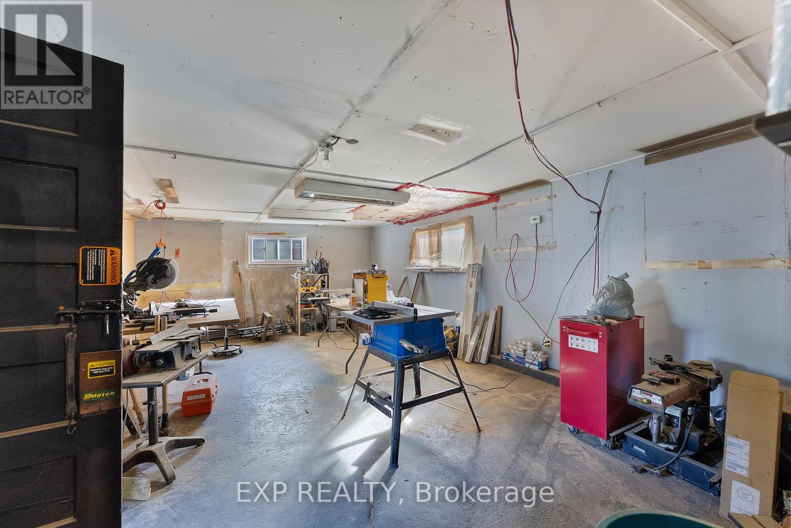 304 Kingsway Street, Welland, Ontario  L3B 3N9 - Photo 27 - X12464804
