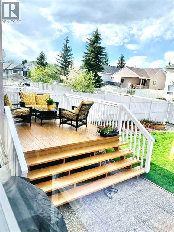 92 Somerset Drive Sw, Calgary, Alberta  T2Y 3C3 - Photo 18 - A2263183