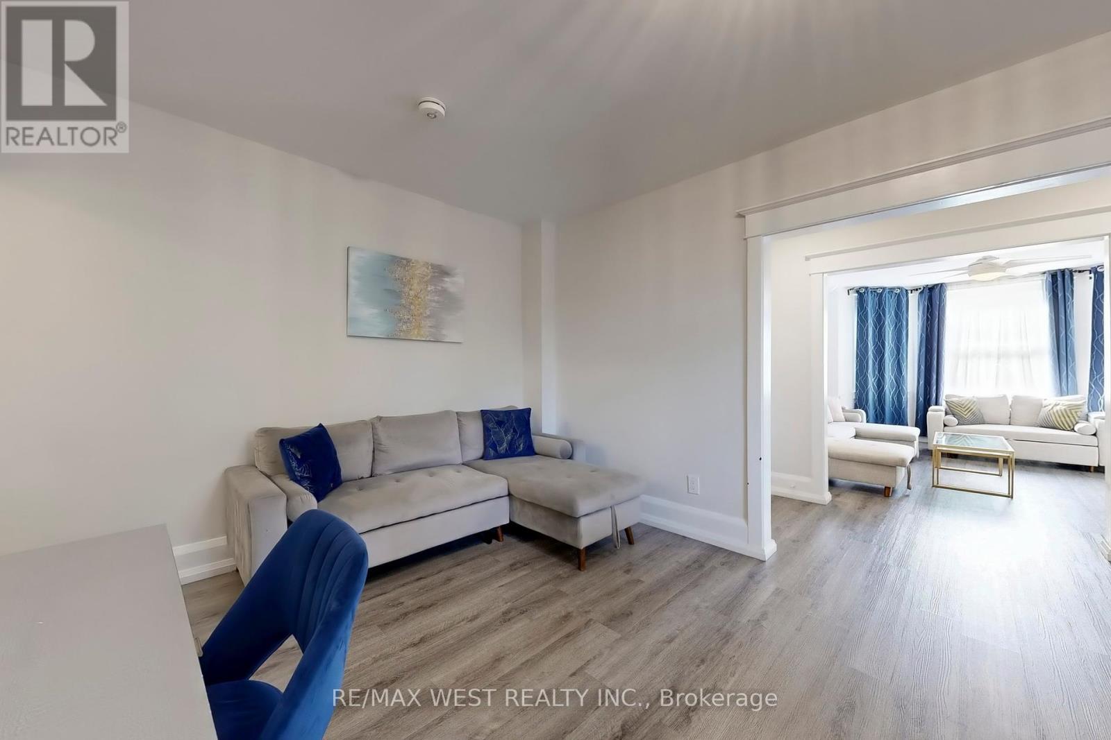 Building 1 Unit 5 - 9 Humewood Court, Toronto, Ontario  M6C 1C9 - Photo 12 - C12464786
