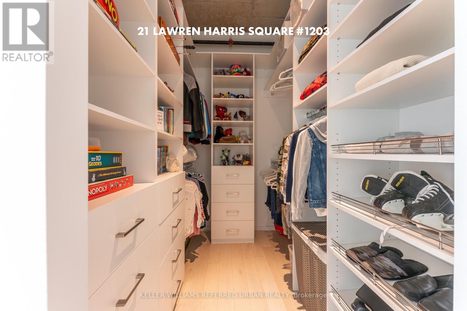 1203 - 21 Lawren Harris Square, Toronto, Ontario  M5A 0T4 - Photo 13 - C12464793