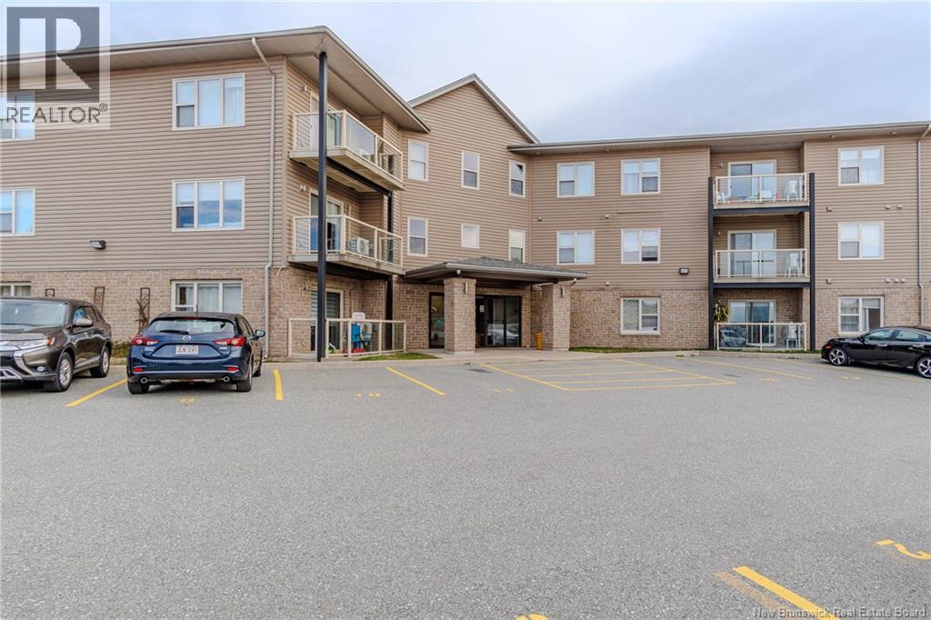 130 Arlington Crescent Unit# 15, Saint John, New Brunswick  E2K 0J1 - Photo 2 - NB128526