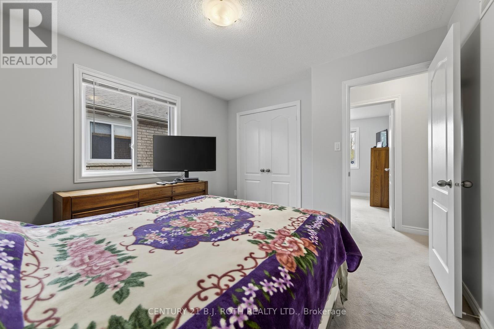 655 Glen Cedar Crescent, Innisfil, Ontario  L9S 2J5 - Photo 30 - N12464785