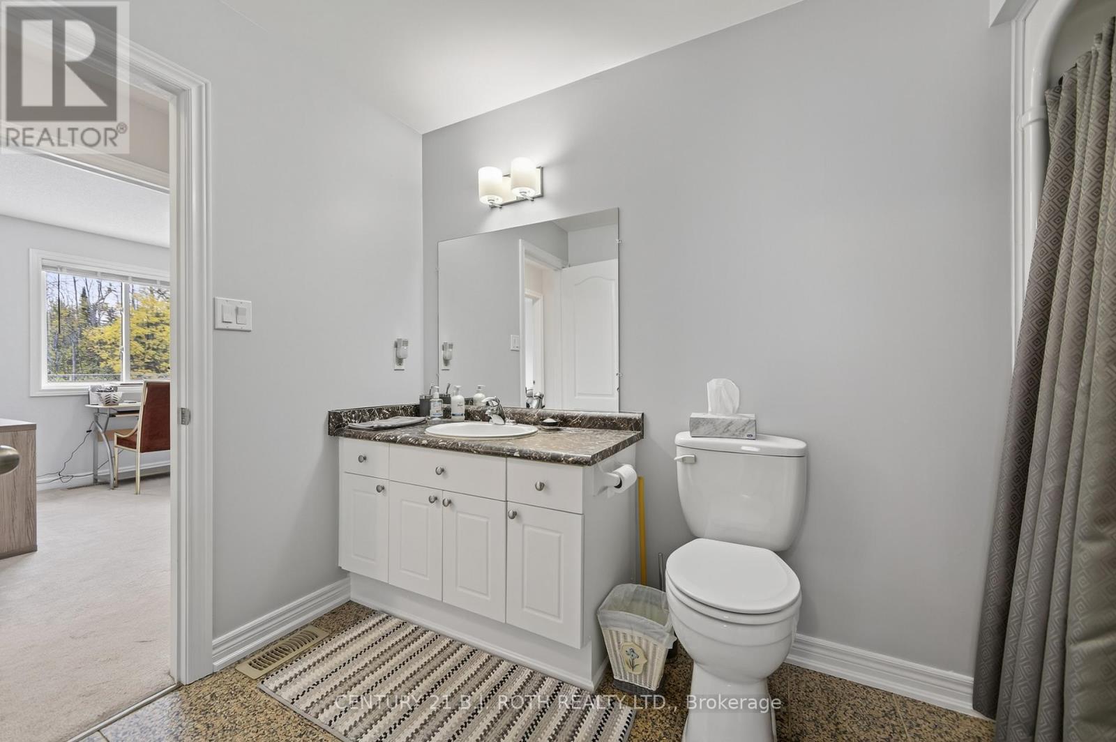 655 Glen Cedar Crescent, Innisfil, Ontario  L9S 2J5 - Photo 31 - N12464785