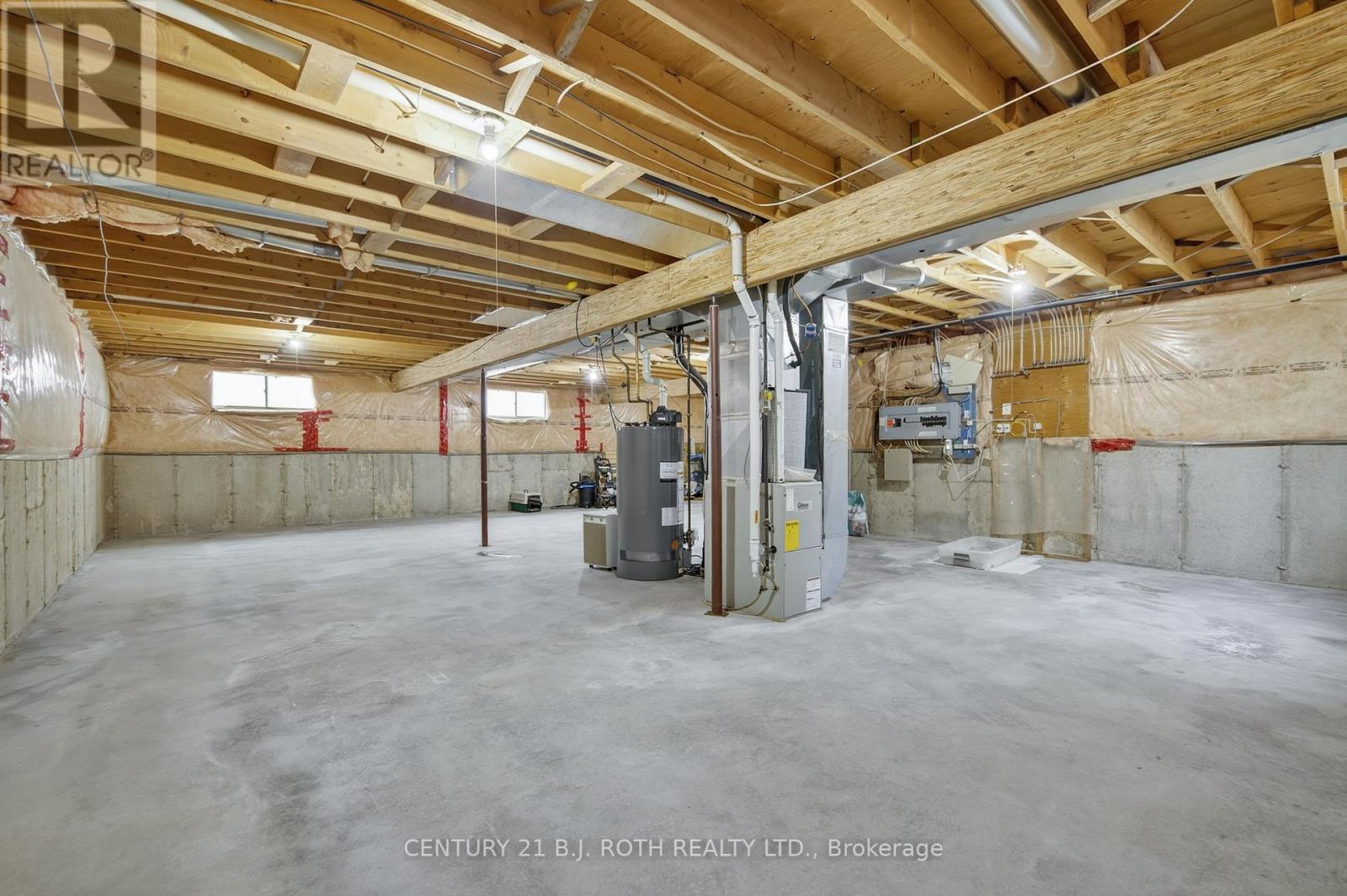 655 Glen Cedar Crescent, Innisfil, Ontario  L9S 2J5 - Photo 39 - N12464785