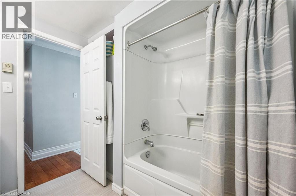 372 Imperial Road S, Guelph, Ontario  N1K 1L4 - Photo 25 - 40778718