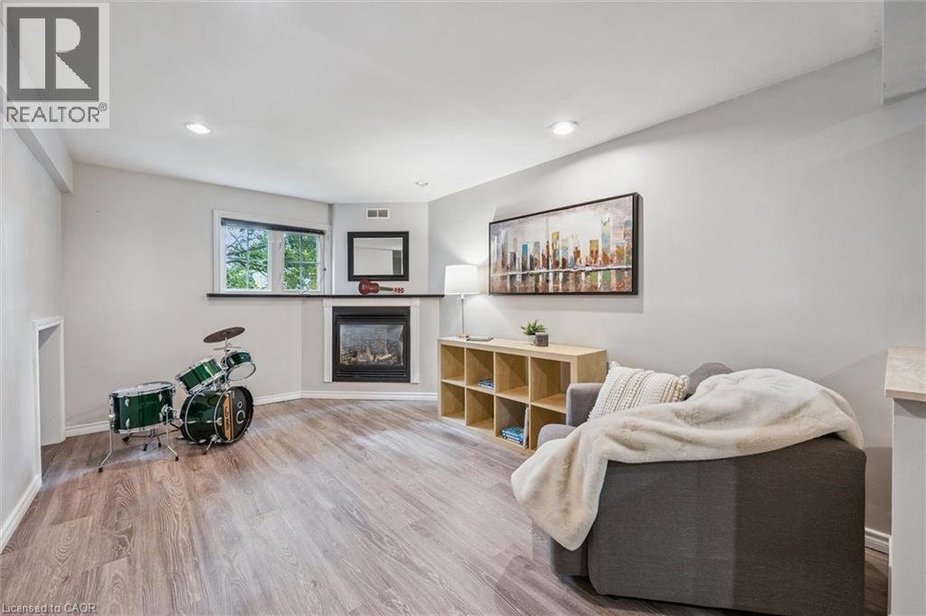 372 Imperial Road S, Guelph, Ontario  N1K 1L4 - Photo 27 - 40778718