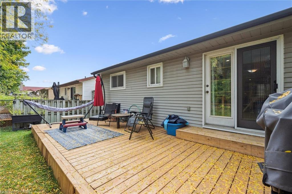 372 Imperial Road S, Guelph, Ontario  N1K 1L4 - Photo 33 - 40778718