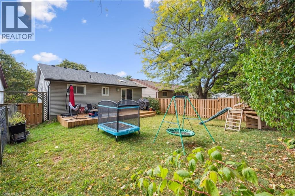 372 Imperial Road S, Guelph, Ontario  N1K 1L4 - Photo 37 - 40778718