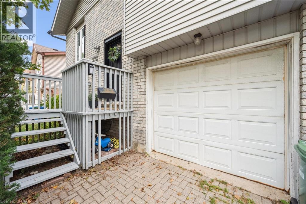 372 Imperial Road S, Guelph, Ontario  N1K 1L4 - Photo 4 - 40778718