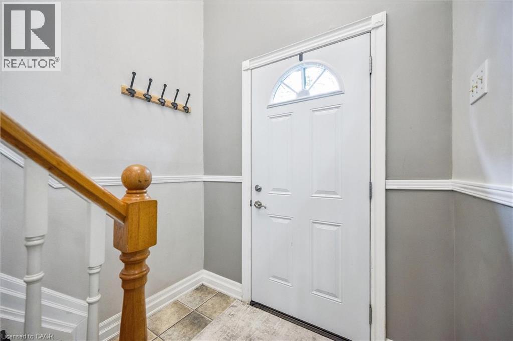 372 Imperial Road S, Guelph, Ontario  N1K 1L4 - Photo 6 - 40778718