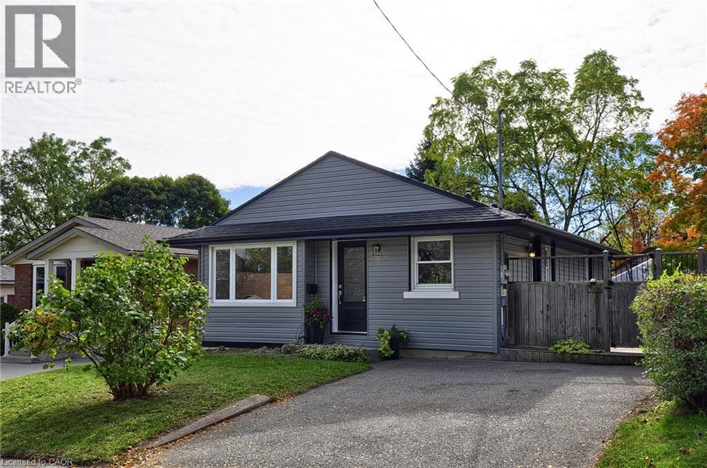 47 FOURTH Avenue, Cambridge, Ontario