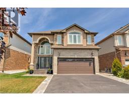 13 BIGGAR Crescent, Grimsby, Ontario