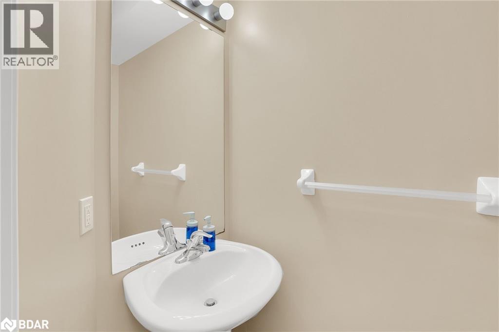 933 Zeller Crescent, Kitchener, Ontario  N2A 0C7 - Photo 14 - 40778259