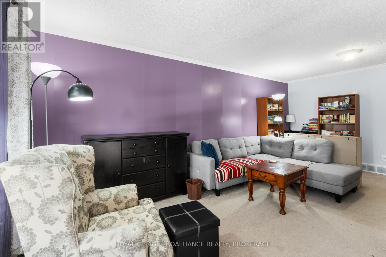 778 Cedarwood Drive, Kingston, Ontario  K7P 1M7 - Photo 5 - X12464860