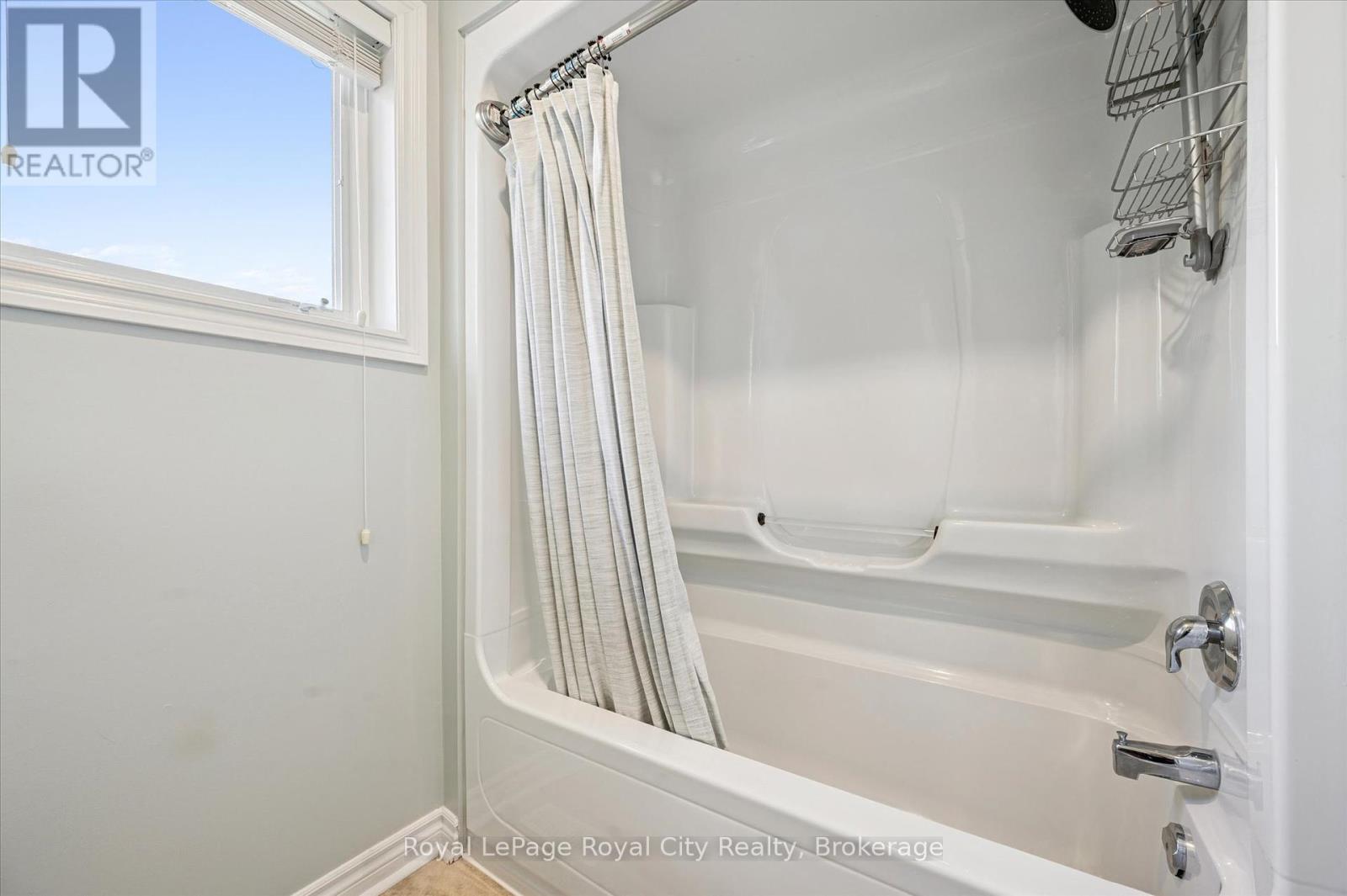 38 Baxter Drive, Guelph, Ontario  N1L 0C8 - Photo 26 - X12464829