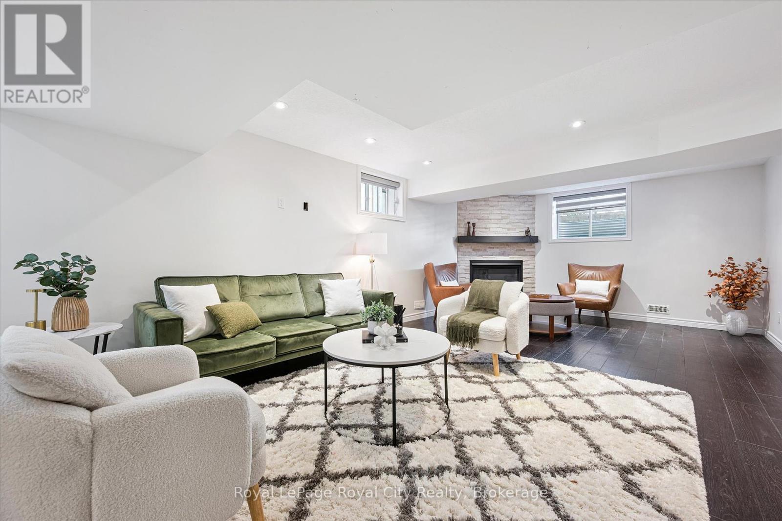 38 Baxter Drive, Guelph, Ontario  N1L 0C8 - Photo 27 - X12464829