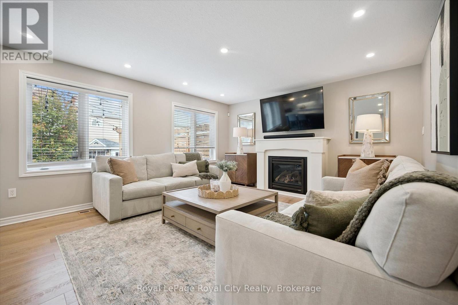 38 Baxter Drive, Guelph, Ontario  N1L 0C8 - Photo 7 - X12464829