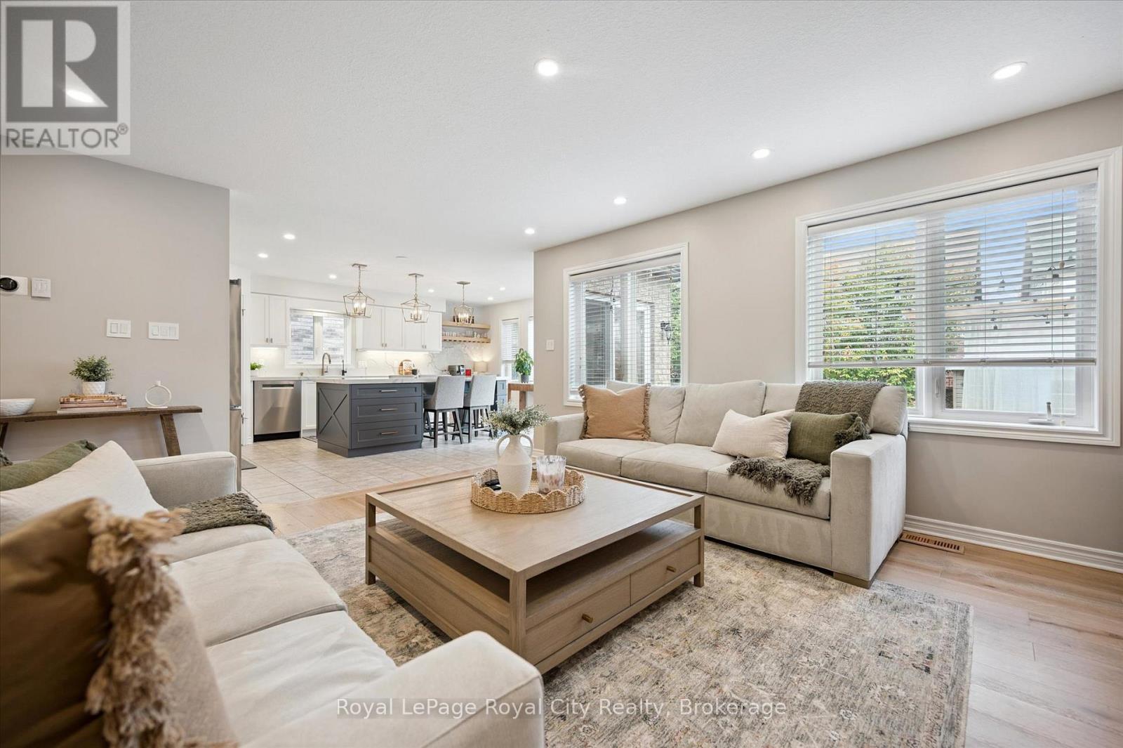 38 Baxter Drive, Guelph, Ontario  N1L 0C8 - Photo 9 - X12464829